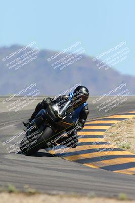 media/Apr-14-2024-SoCal Trackdays (Sun) [[70f97d3d4f]]/9-Turn 12 (115pm)/